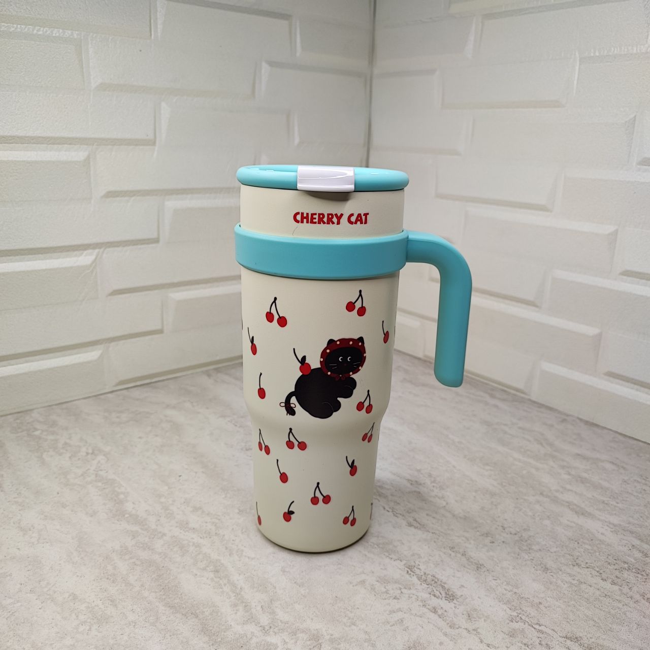 تامبلر گربه ای